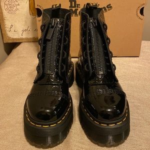 New Dr. Marten 1460 Bex Lug sole patent boot